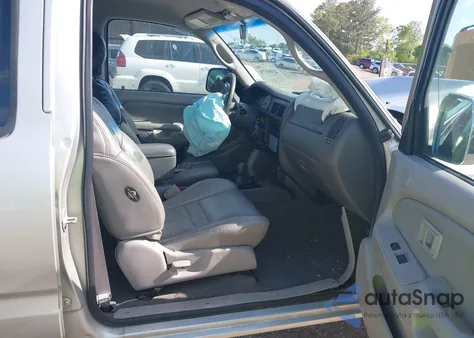 2004 Toyota Tacoma Base V6 z USA, uszkodzony, nr VIN 5TEHN72N14Z324747